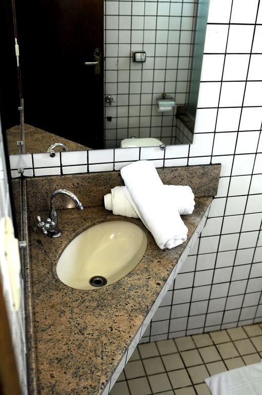 Gutemberg Plaza Hotel Nova Serrana Room photo